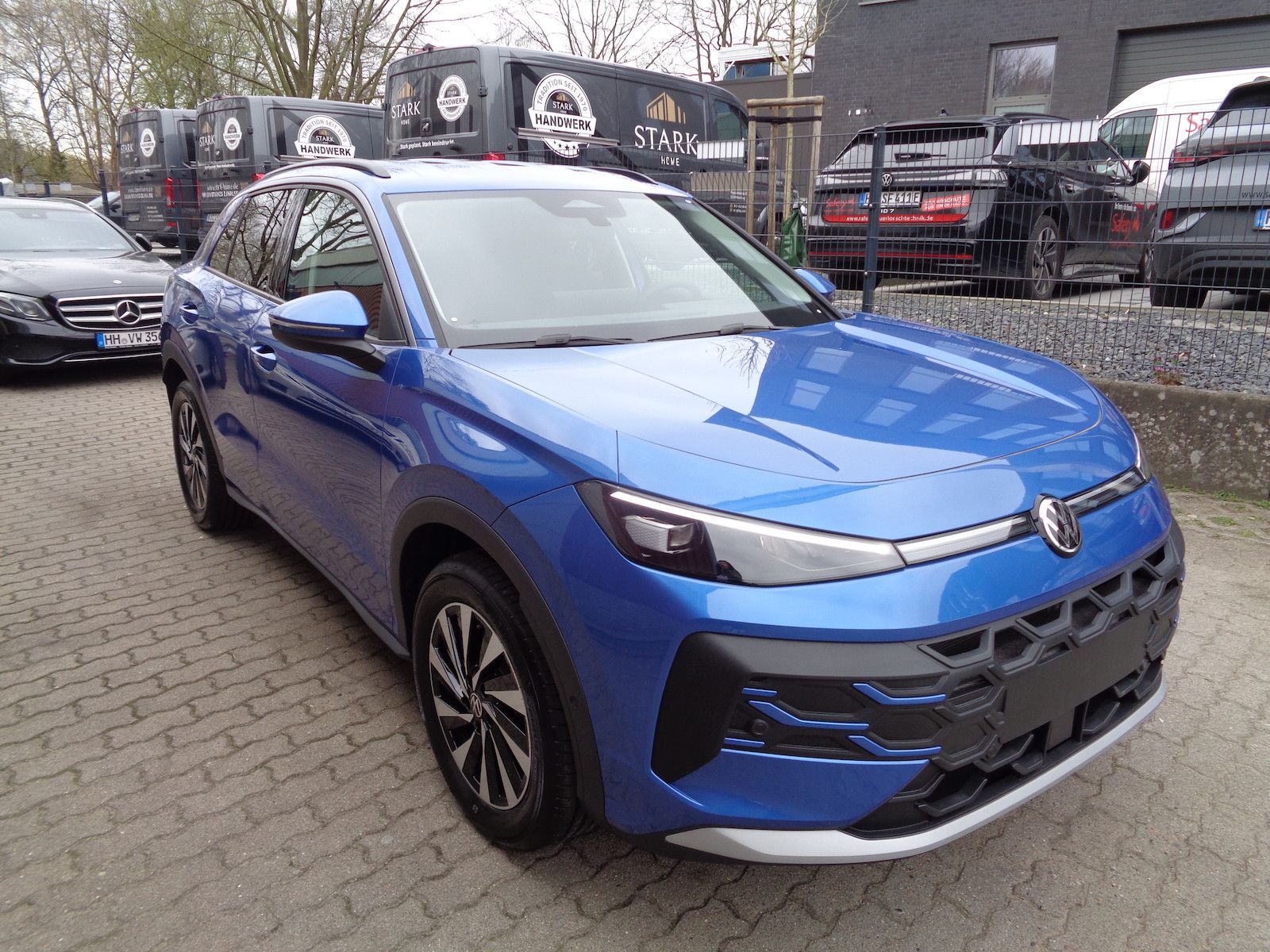 Volkswagen T-Roc 1.5 eTSI Life *DSG* imagem 2