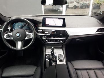 BMW 520 - 8