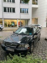 Volvo V40 1.9L Diesel *TUV 11/26* - Volvo V40: Kleinwagen