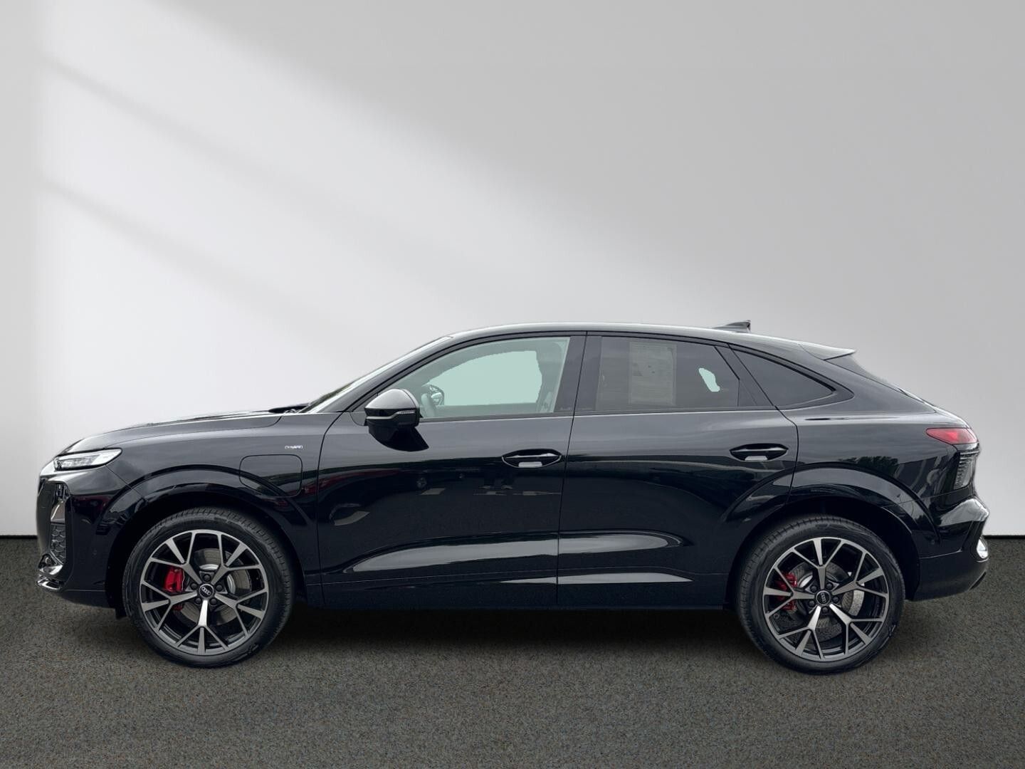 Audi Q3 Sportback e-hybrid Komfort-Paket Navi LED SHZ imagem 2