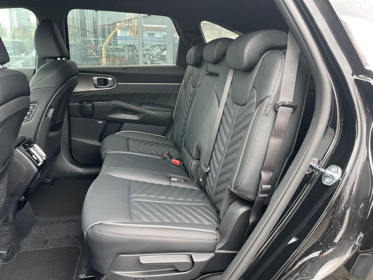 Fahrzeugabbildung Kia Sorento Platinum 4WD 7Sitze totWinkAss 360Kamera