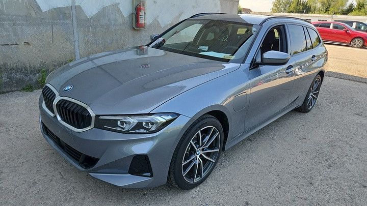 BMW 330e Touring AHK Abstand Tempomat Keyless