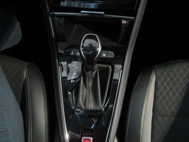 Grandland INNOVATION 1.2 Turbo AHK TEMP KAM PDC 