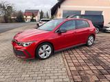 Volkswagen Golf VIII Lim. GTI mit Pano + Standheizung - : V mit