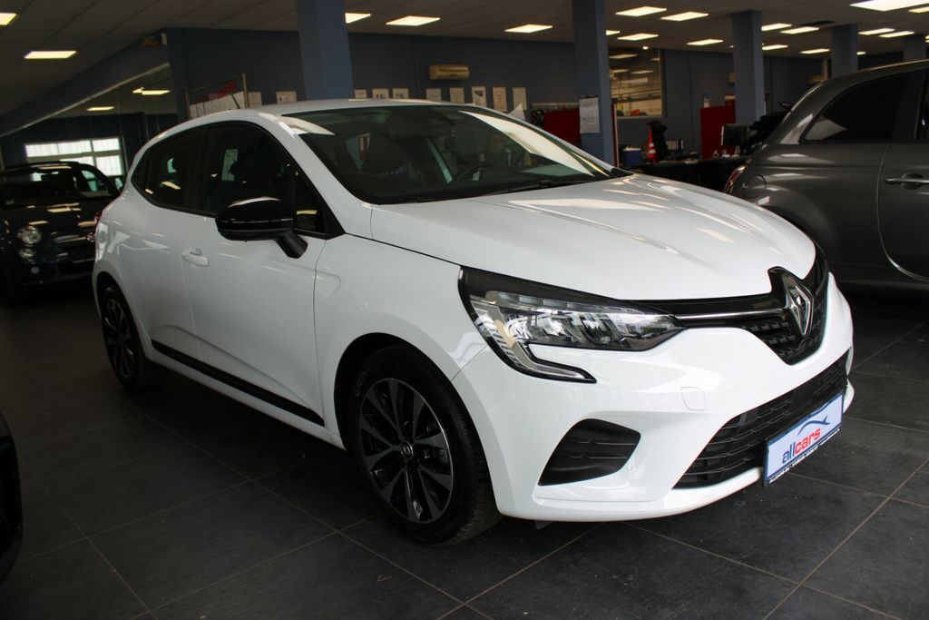 Renault Clio — hlavná fotografia