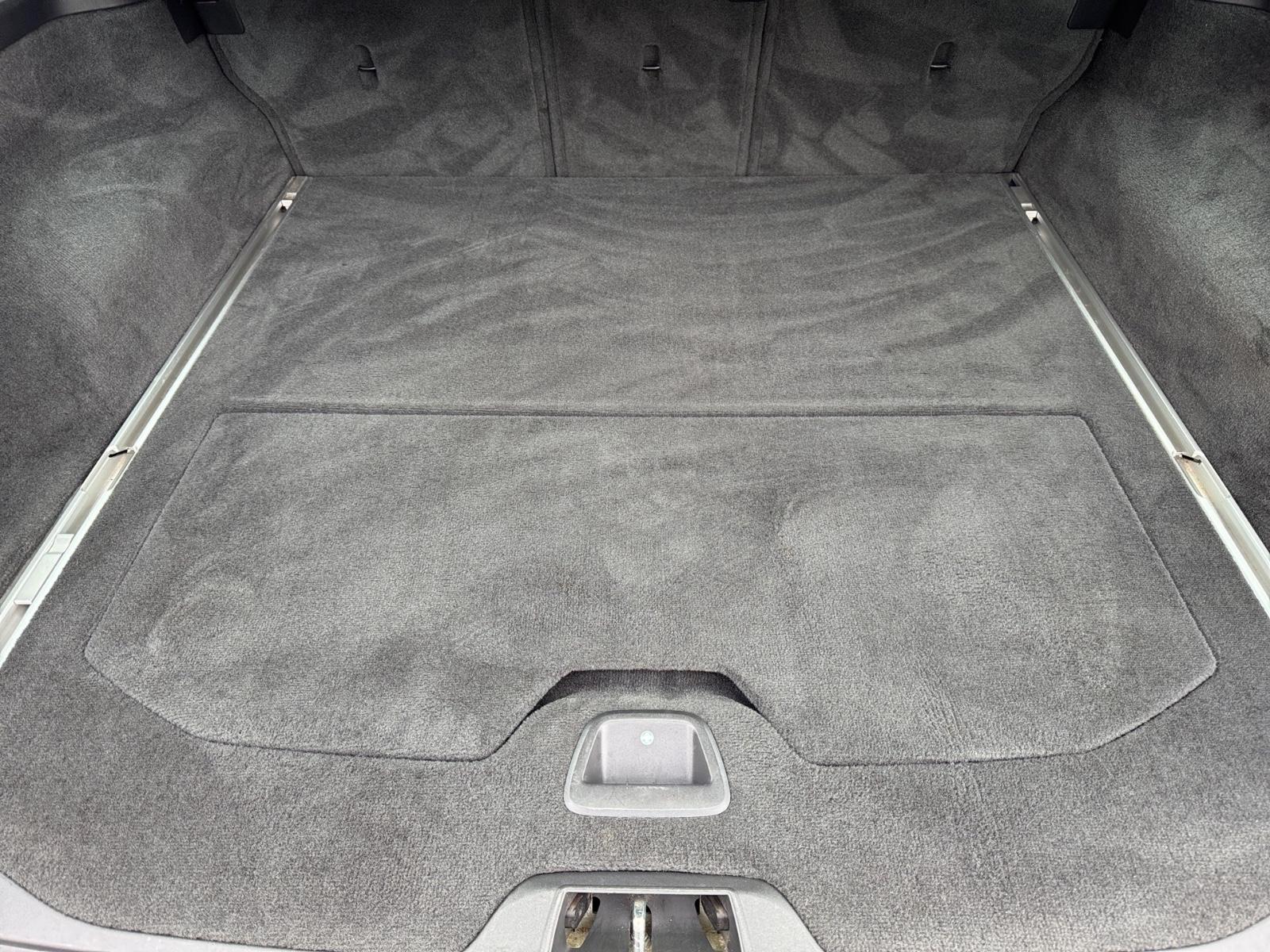 VOLVO XC70 2.4 D5 185CH MOMENTUM AWD
