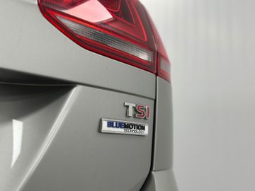 Volkswagen Golf - 10