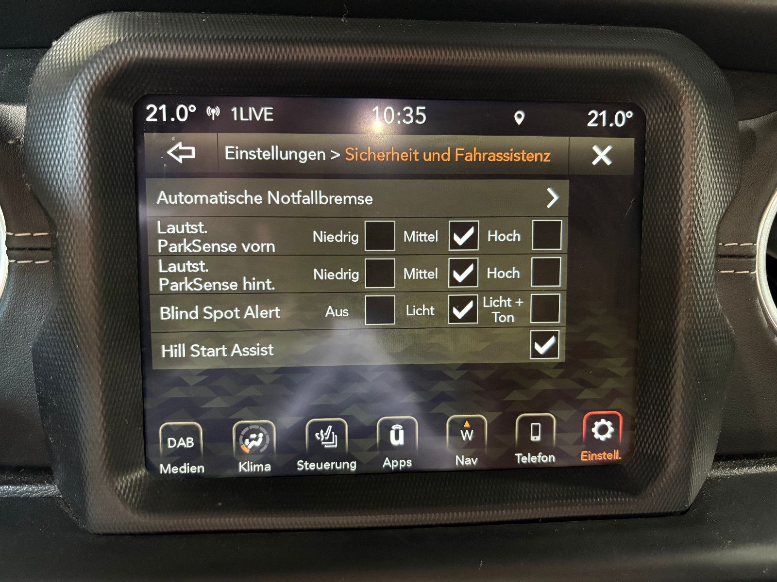 Fahrzeugabbildung Jeep Gladiator Overland 4WD/KAMERA/NAVI/4X4/PANO