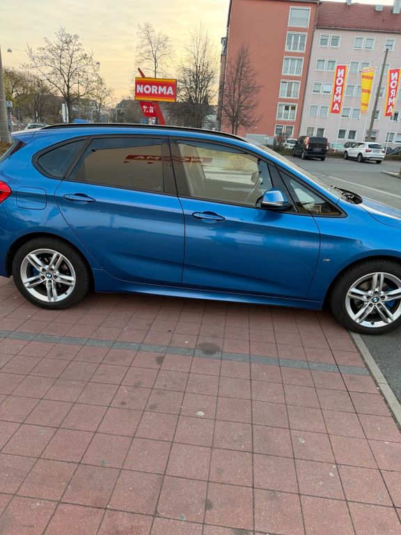 Image of BMW 218