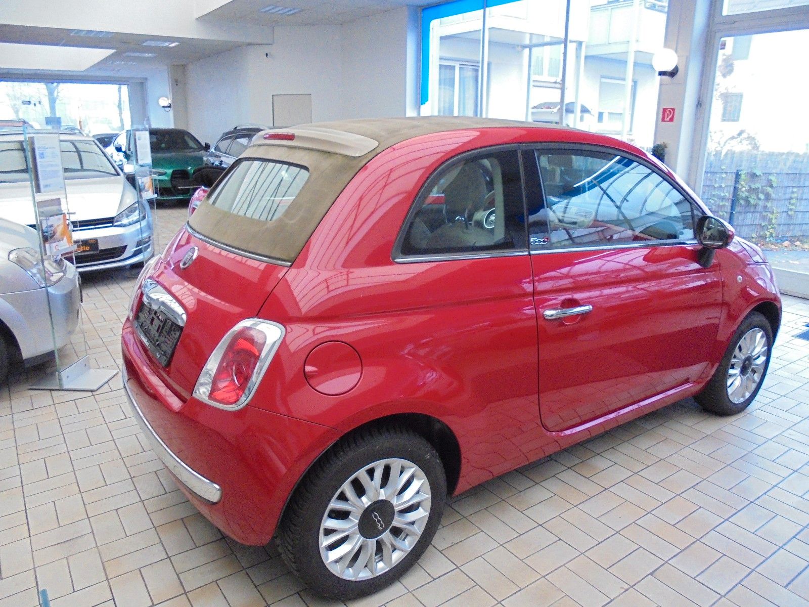 Fahrzeugabbildung Fiat 500 C Lounge Cabrio /Klima/Parktronik/