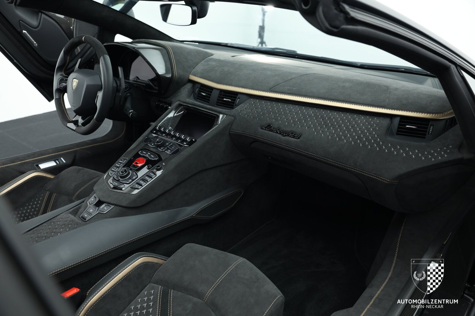 Lamborghini Aventador - Bild 16