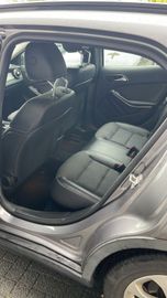 Mercedes GLA 200 - 11