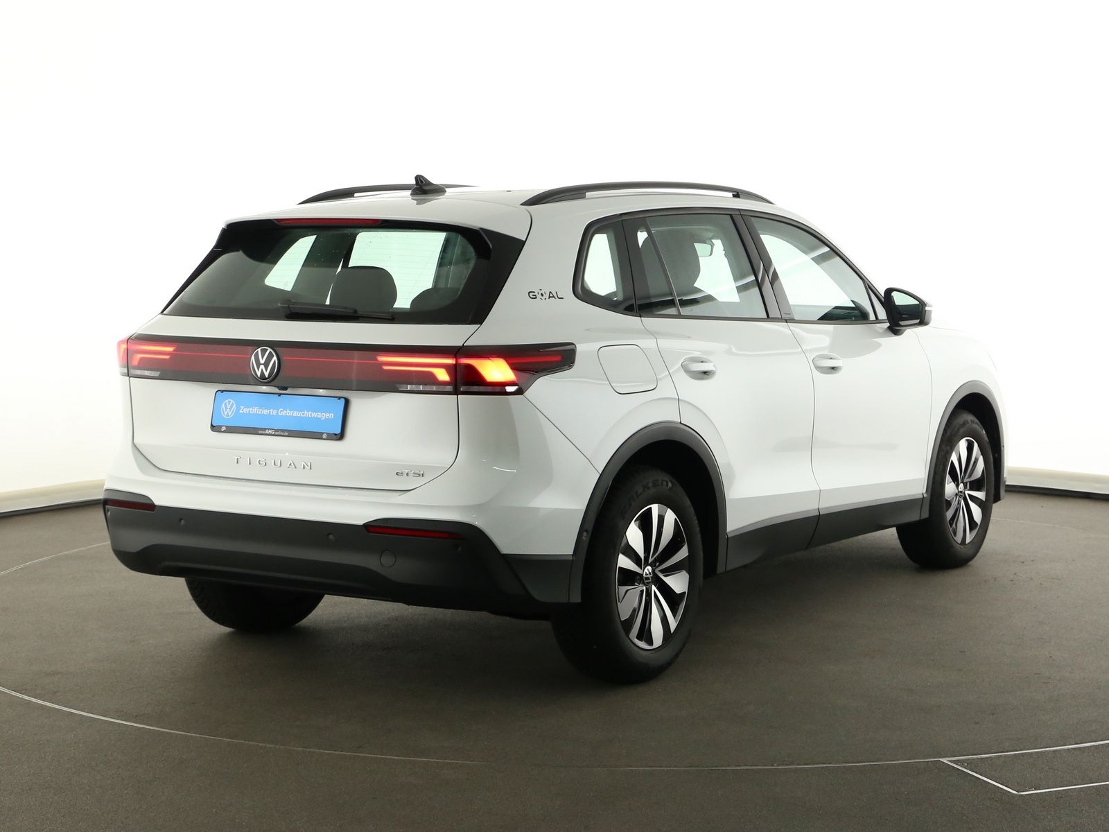 Volkswagen Tiguan - Bild 8