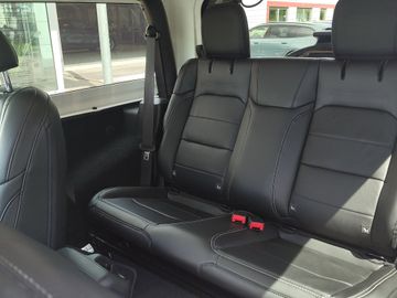 Jeep Wrangler - 6
