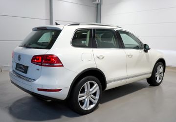 Volkswagen Touareg - 8