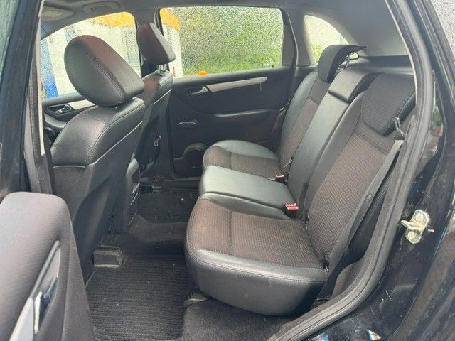 Fahrzeugabbildung Mercedes-Benz B 200 Panorama Leder Klima Alu