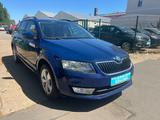 Skoda Octavia Combi Elegance DSG - Skoda Octavia: Kombi, Elegance