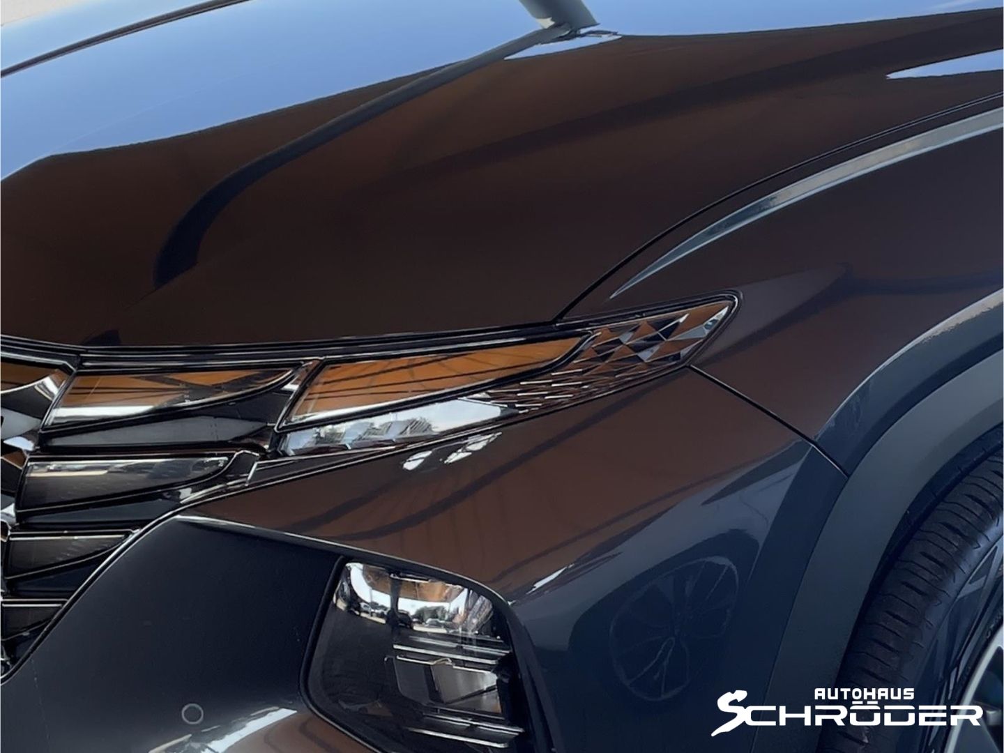 Fahrzeugabbildung Hyundai Tucson 1.6 CRDi TREND ASS-P+SHZ+EL.HECKKLAPPE AC