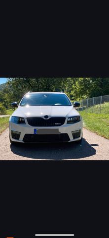 Skoda Octavia RS 5E APR 365PS alles einget...