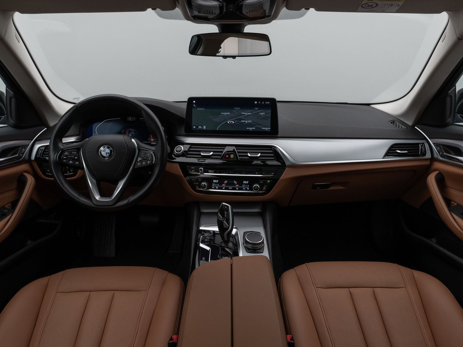 Fahrzeugabbildung BMW 530d  xD Panorama Kamera DAB HiFi AHK Alarm ACC