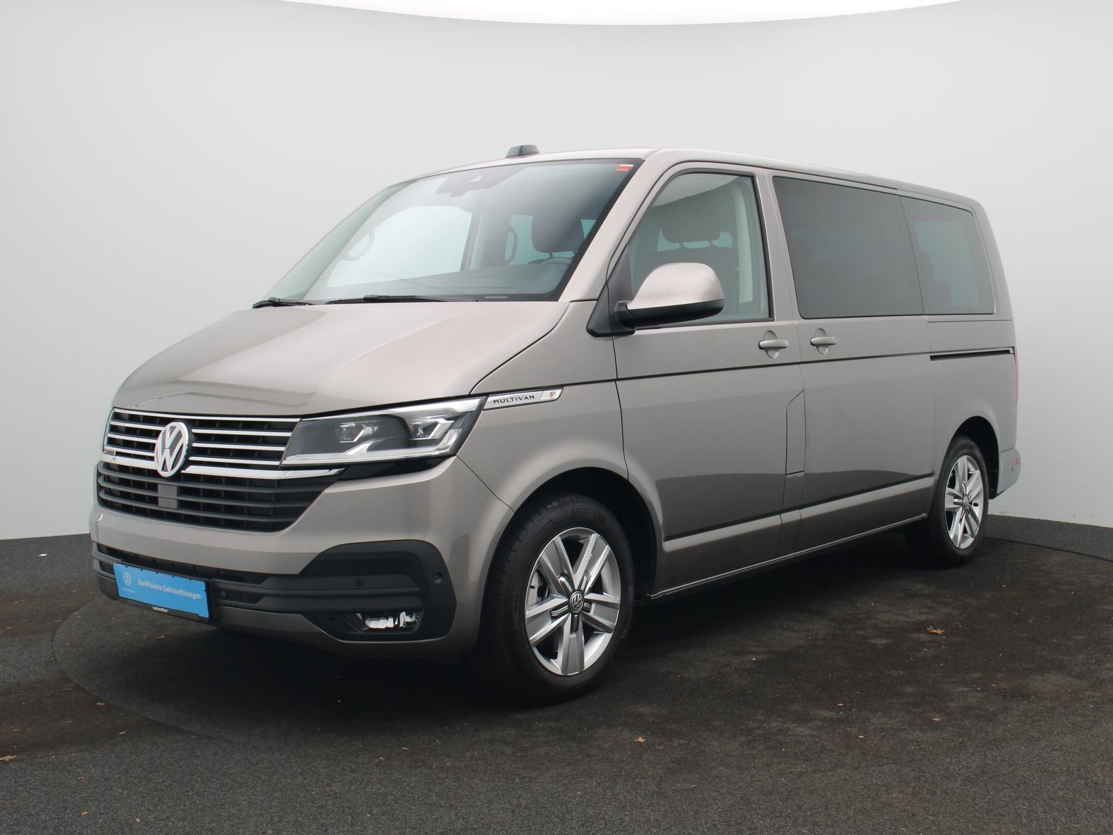 Volkswagen T6 Multivan - Bild 2