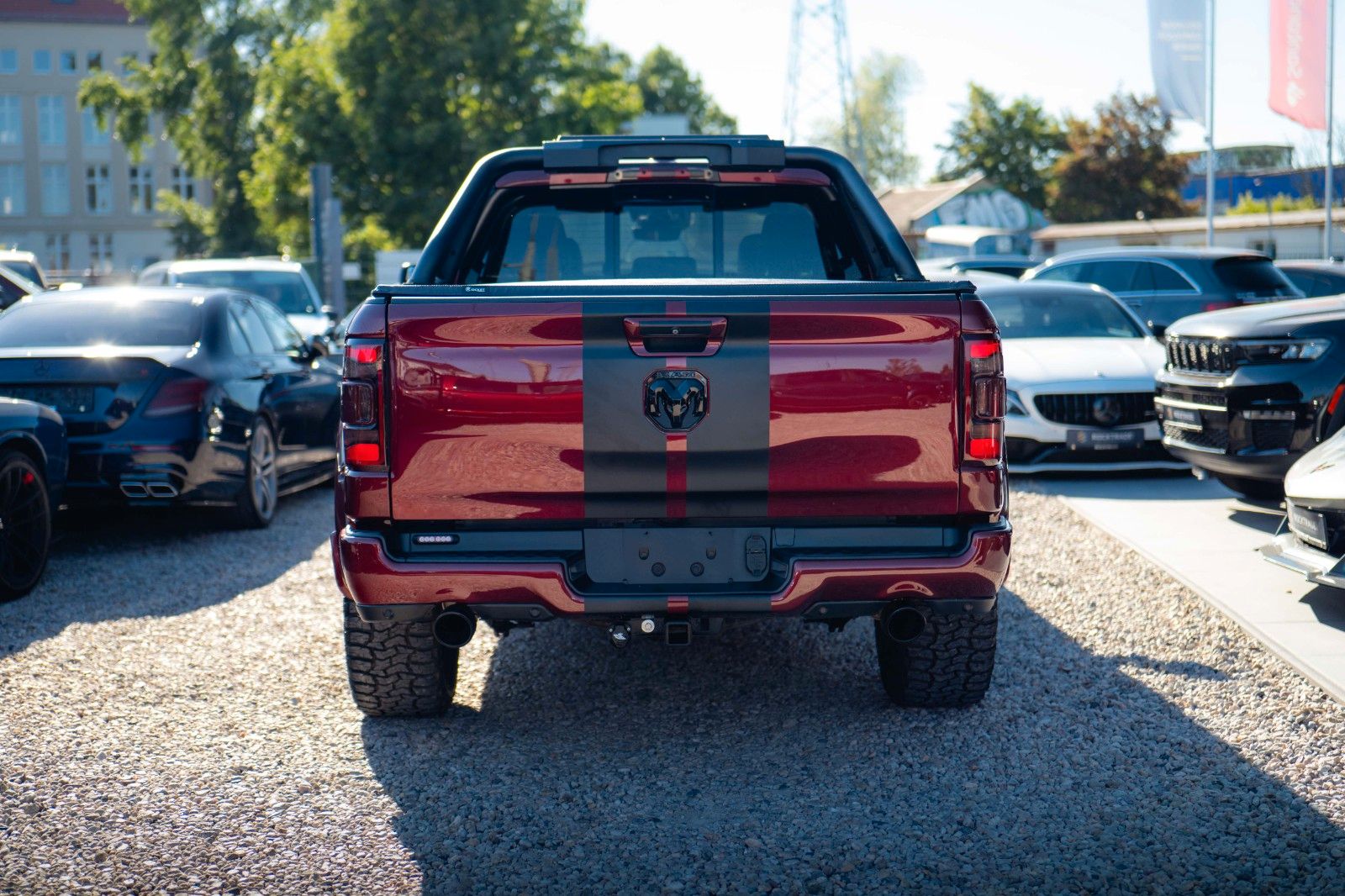 Fahrzeugabbildung Dodge RAM 5.7 V8 HEMI LIMITED Offroad FULL Options ACC