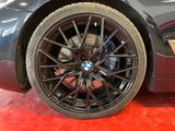 BMW M550i Lim.xDrive *LED + Head Up + Kamera - BMW M550 Gebrauchtwagen