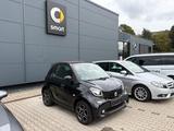 Smart ForTwo cabrio 90PS tolle Farbkombi und Ausstatt.
