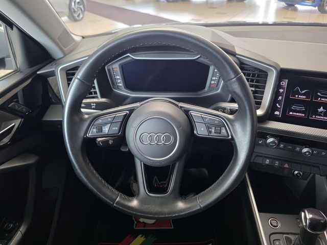 AUDI A1 — Foto 17