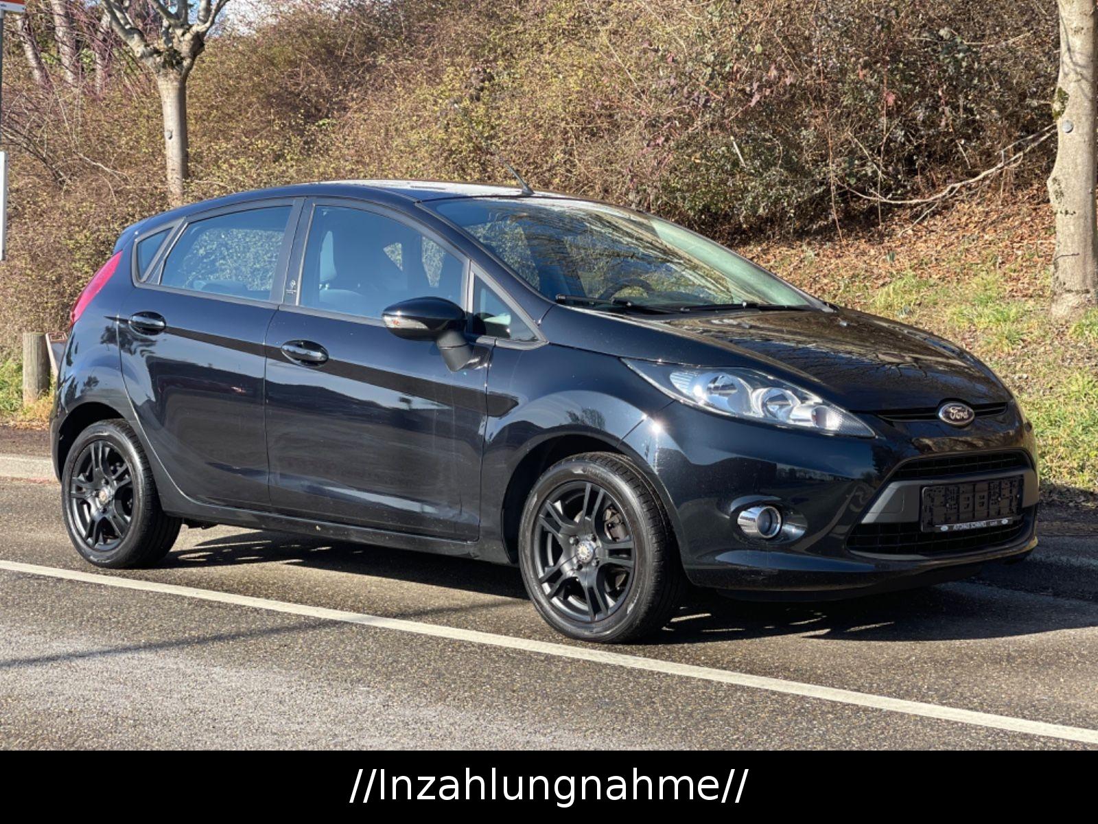 Ford Fiesta Champions Edition/8 Fach/