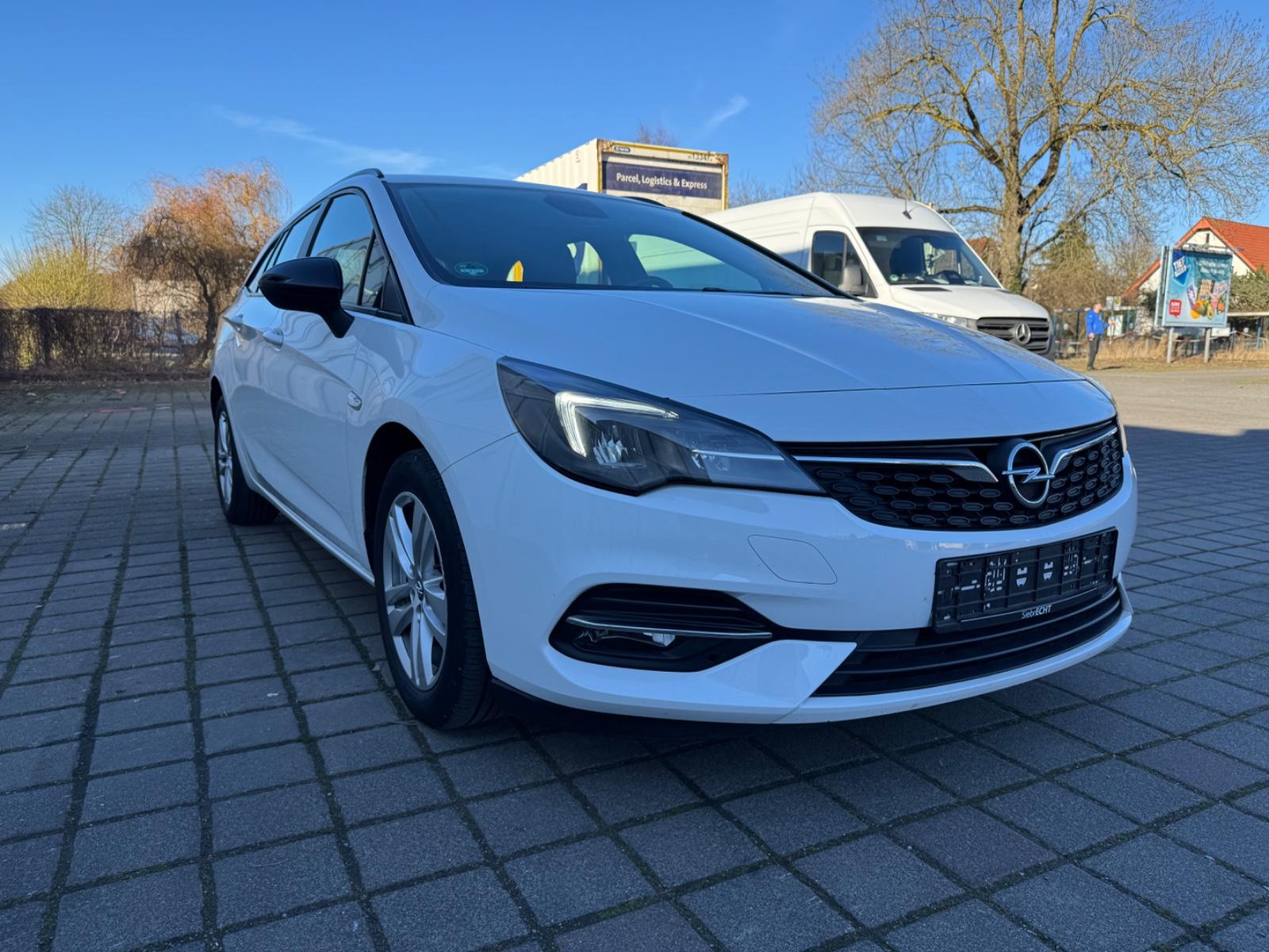 Opel Astra K Sports Tourer 1. HAND