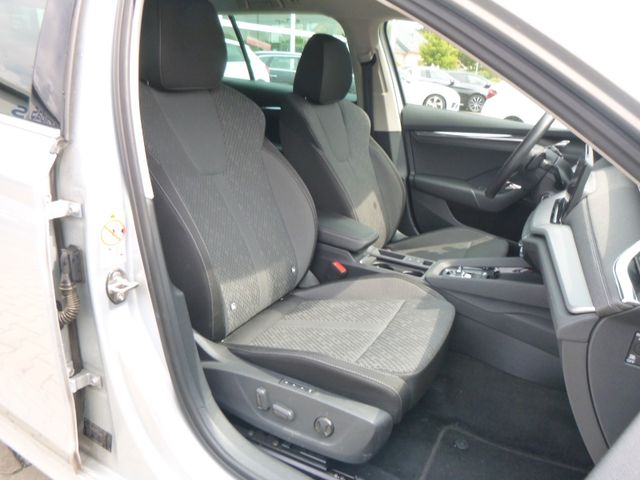 Fahrzeugabbildung Skoda Octavia 2,0 TDI DPF Kombi >AUT/AHK/NAVI/LED/SHZ<