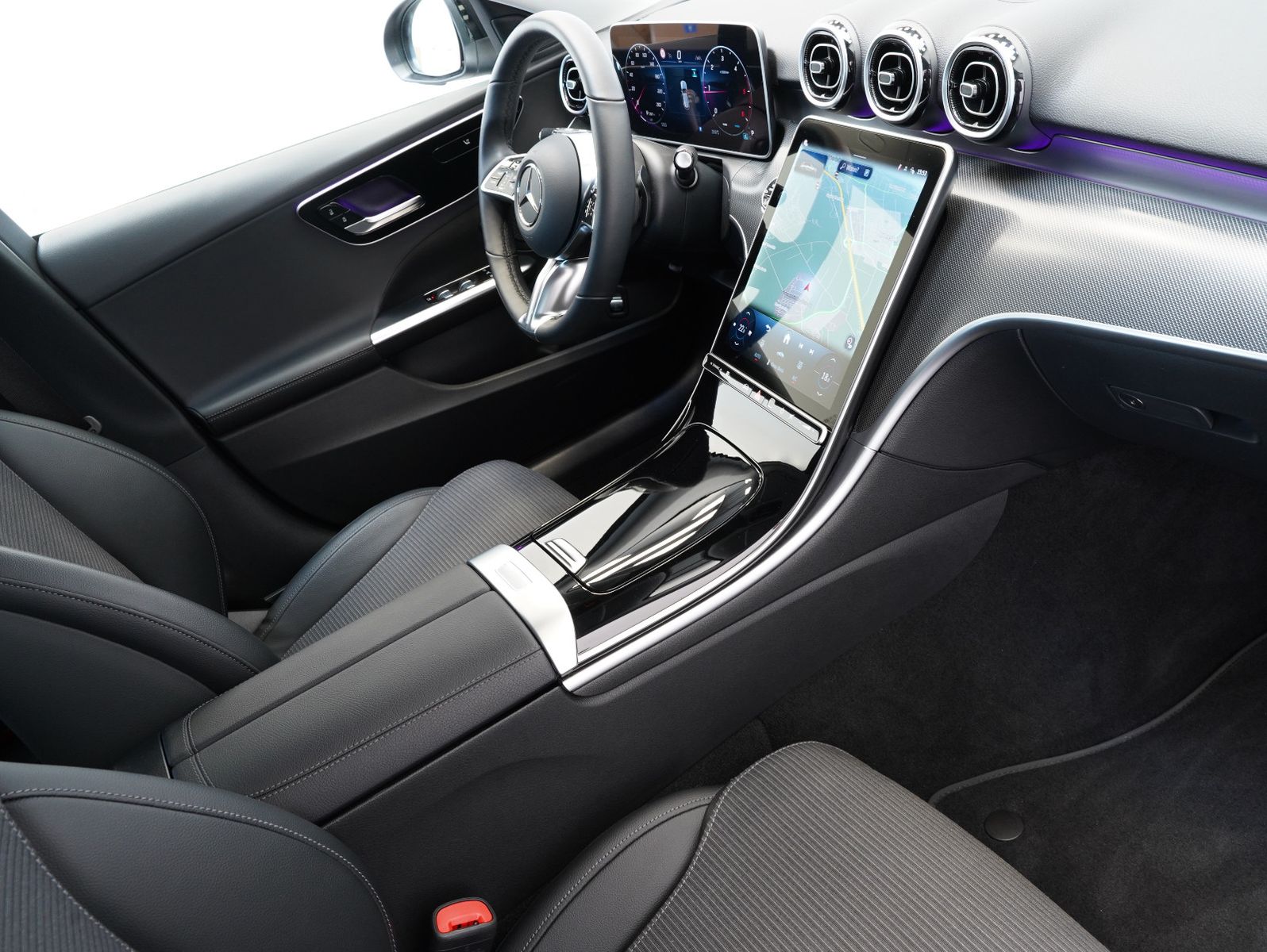 Fahrzeugabbildung Mercedes-Benz C 200 T d 2x Avantgarde LED/NAVI/MBUX/KAMERA