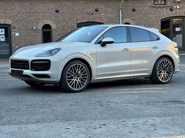 Porsche Cayenne E-Hybrid Coupe SPORTDESIGN-PAKET*LED*KAM