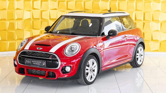 MINI Cooper S *JOHN COOPER WORKS*