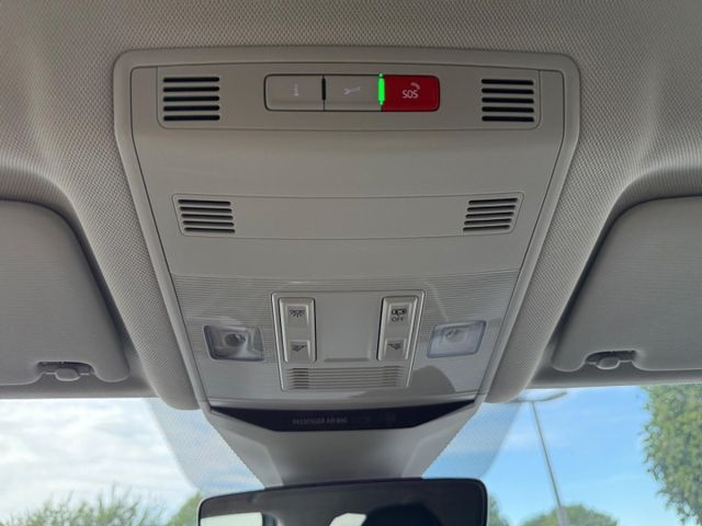 T-Roc Acitve 1.0 TSI Apple CarPlay Rear View