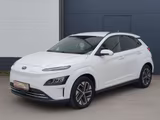 Hyundai Kona Elektro Trend LED ACC NAV SHZ CAM WP KRELL  - weiße Hyundai KONA Elektro