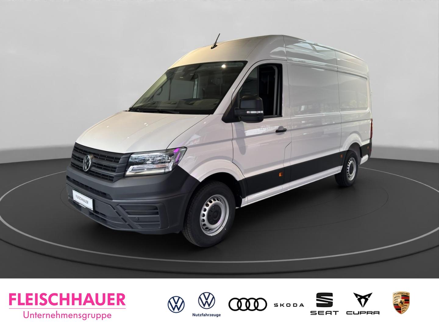 Volkswagen Crafter mittellang Hochdach AHK SHZ ACC LED Holz