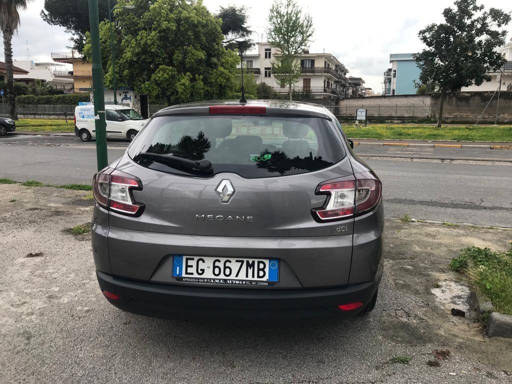 Renault Megane 2012 — photo 6