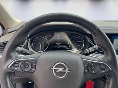 OPEL Insignia 1.6 CDTi ST PDC NAV TEL 17 GRA