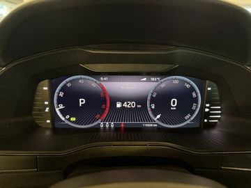 Fotografie des Skoda Superb Combi 2,0l TDI DSG Scout 4x4