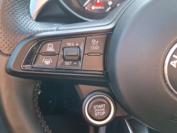 Alfa Romeo Giulia Veloce Q4 2.0 Turbo 16V Kam.+KeyLess+SHZ