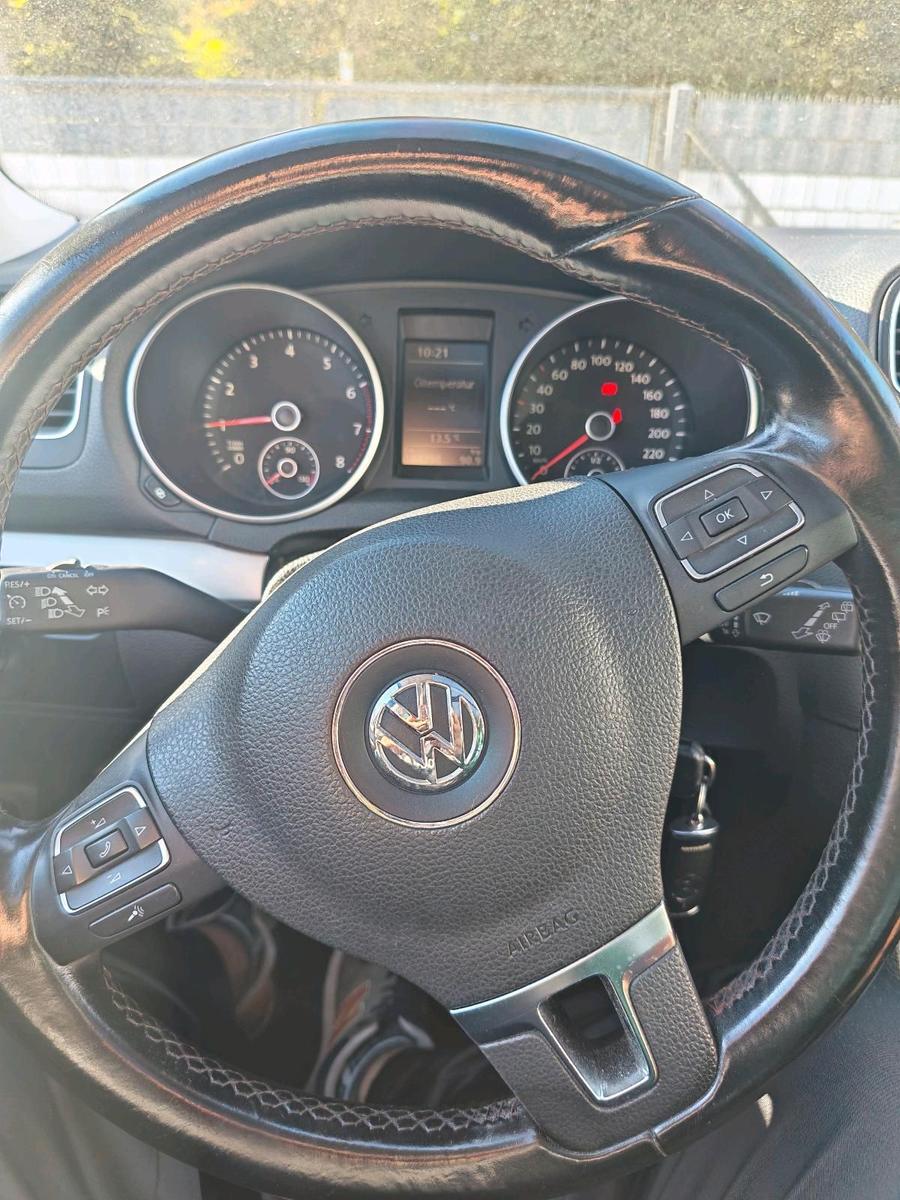 Volkswagen Golf 2010 — photo 10