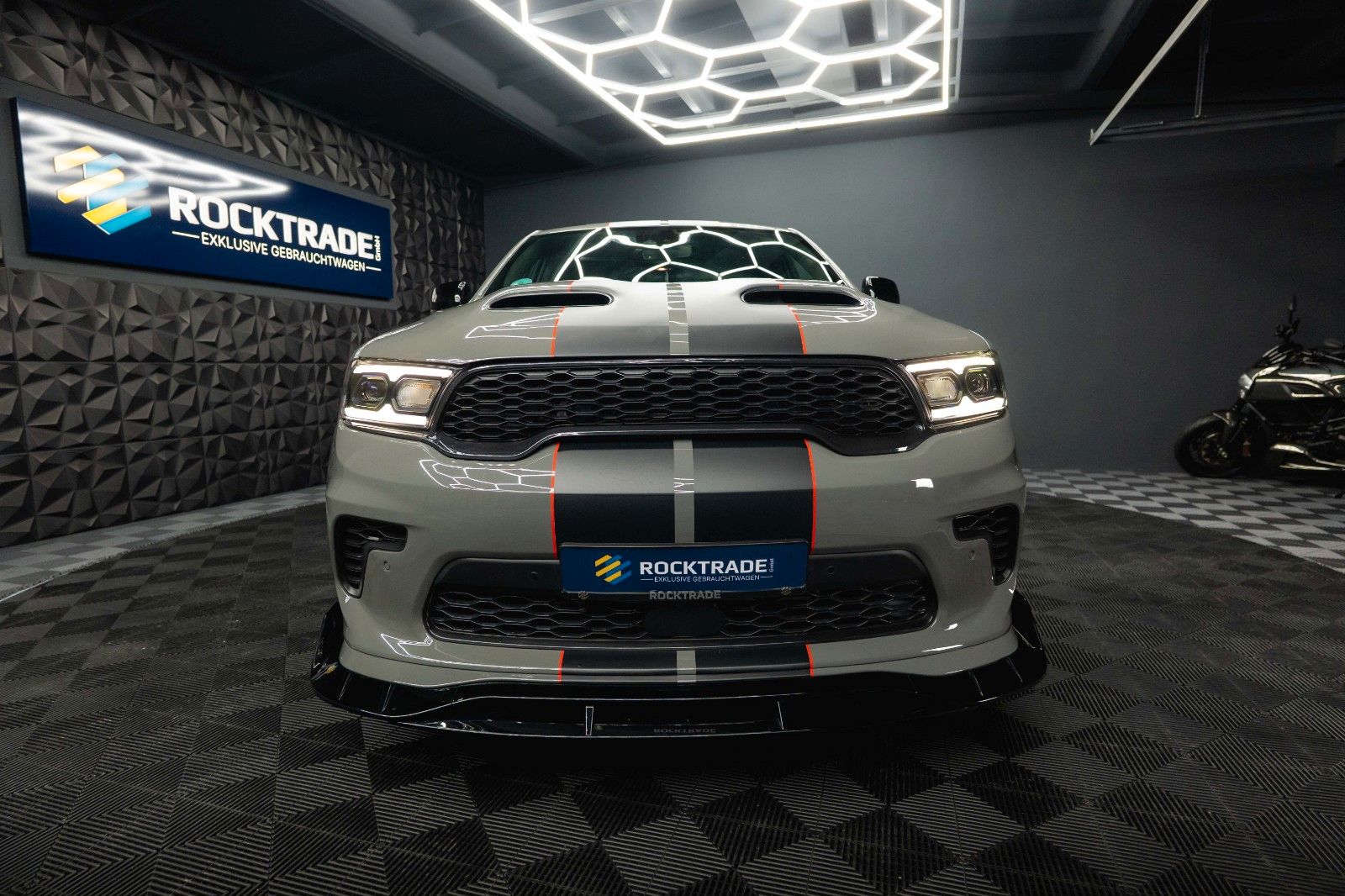 Fahrzeugabbildung Dodge Durango 5.7 V8 R/T 4x4 Night-Paket Modell 22 ACC