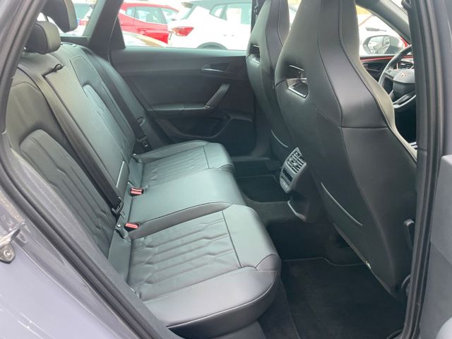 Leon ST 1.5L eTSI Pano LED Navi AHK