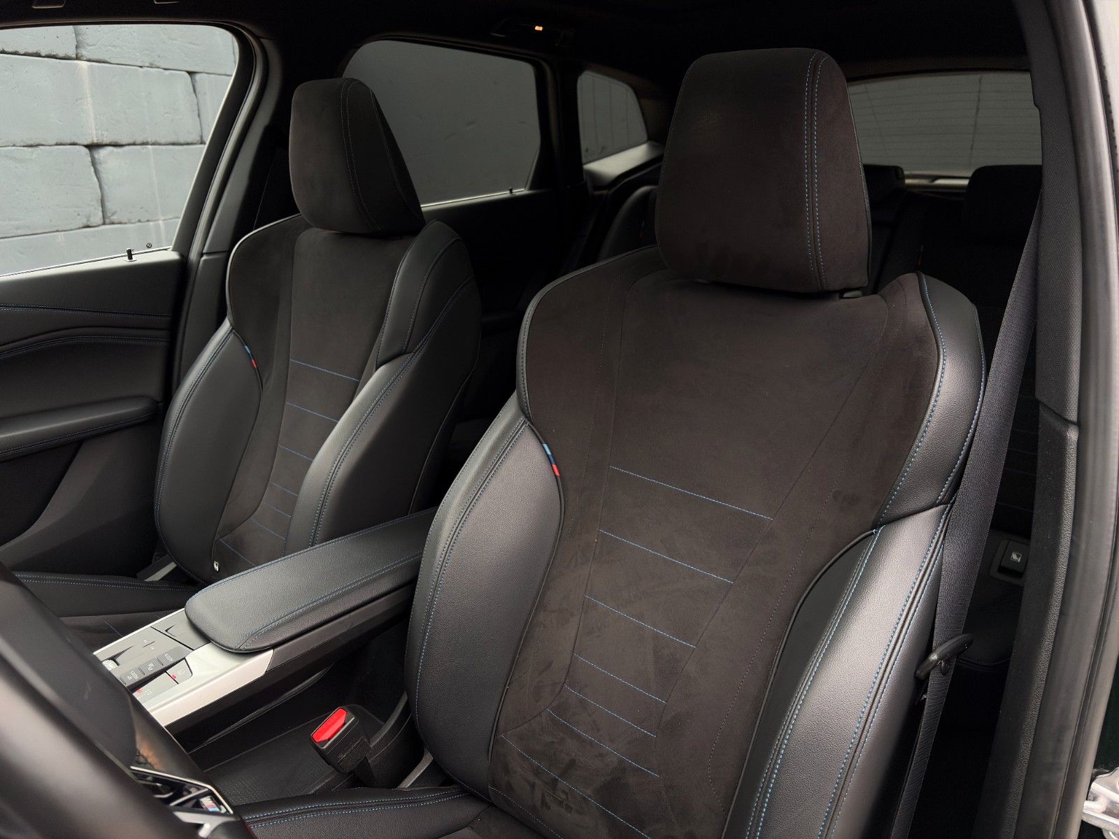 Fahrzeugabbildung BMW 223i Active Tourer M Sport Pano Massage H&K AHK