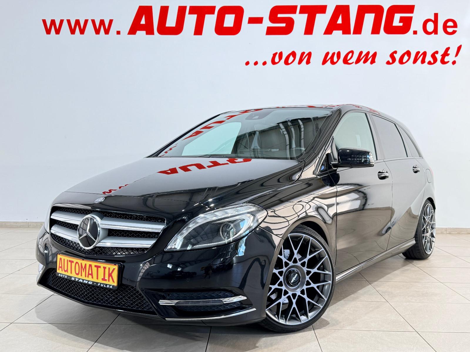Mercedes-Benz B 250*SCHECKHEFT+AHK+19"ROTIFORM+PANORAMA+SPUR*