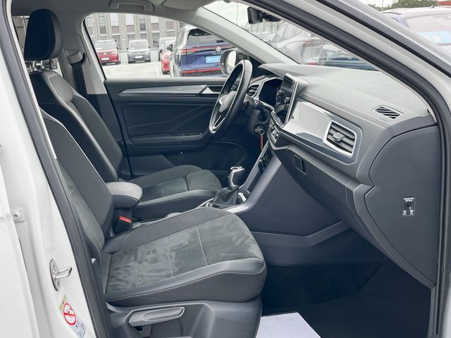 Volkswagen T-Roc 1.5 TSI DSG Style AHK LED DigCockpit PDC S foto 5