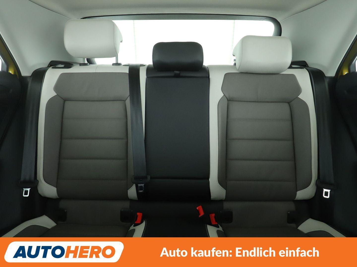 Volkswagen T-Roc 1.5 TSI ACT Style Aut.*NAVI*PDC*ACC*
