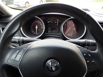 Alfa Romeo Giulietta 1.6 JTDm 16V TCT Super Automatik Tempo